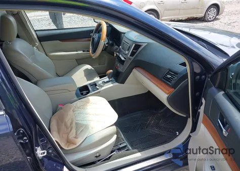 2014 Subaru Outback 2.5I Limited из США, поврежденный, VIN 4S4BRBLC9E3277053